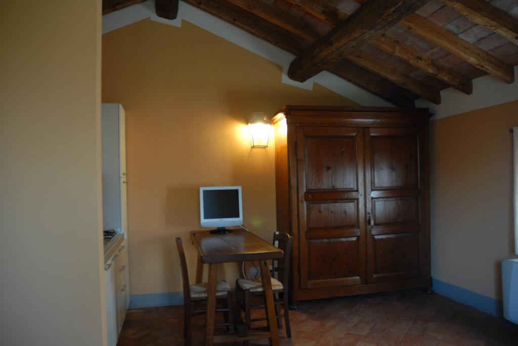 Agriturismo La Costa クレーマ 部屋 写真